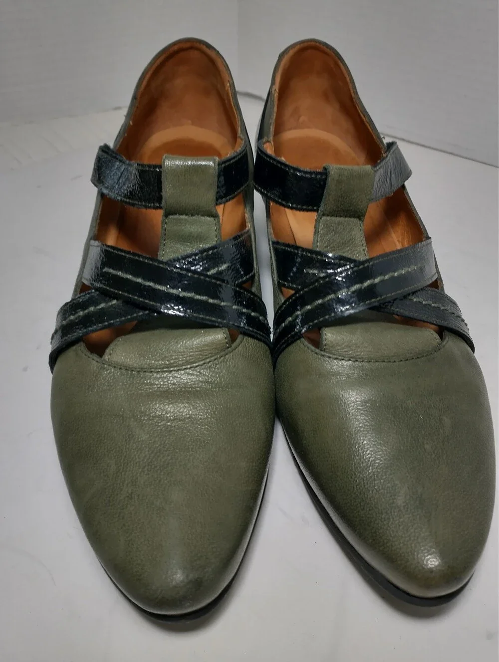 Fidji Green Leather Strappy Women's Heels With Black Patent, Euro Size 40‎